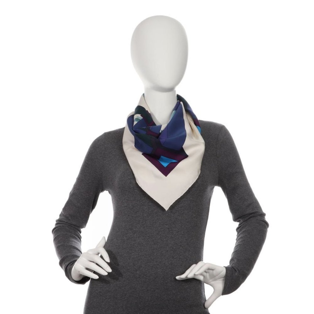 [SOLD] Hermès Perspective II 90 cm Scarf - Picture 3 of 5